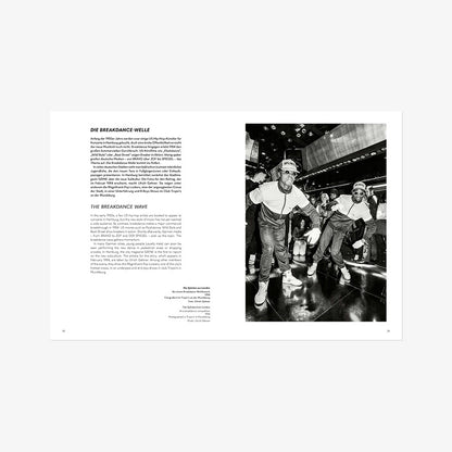 EINE STADT WIRD BUNT. - Ausstellungskatalog