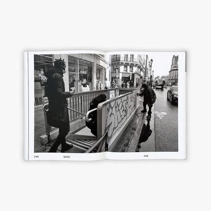 VANDALS IN PARIS
