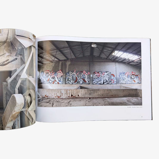 AGM Abstract Graffiti Magazine 11